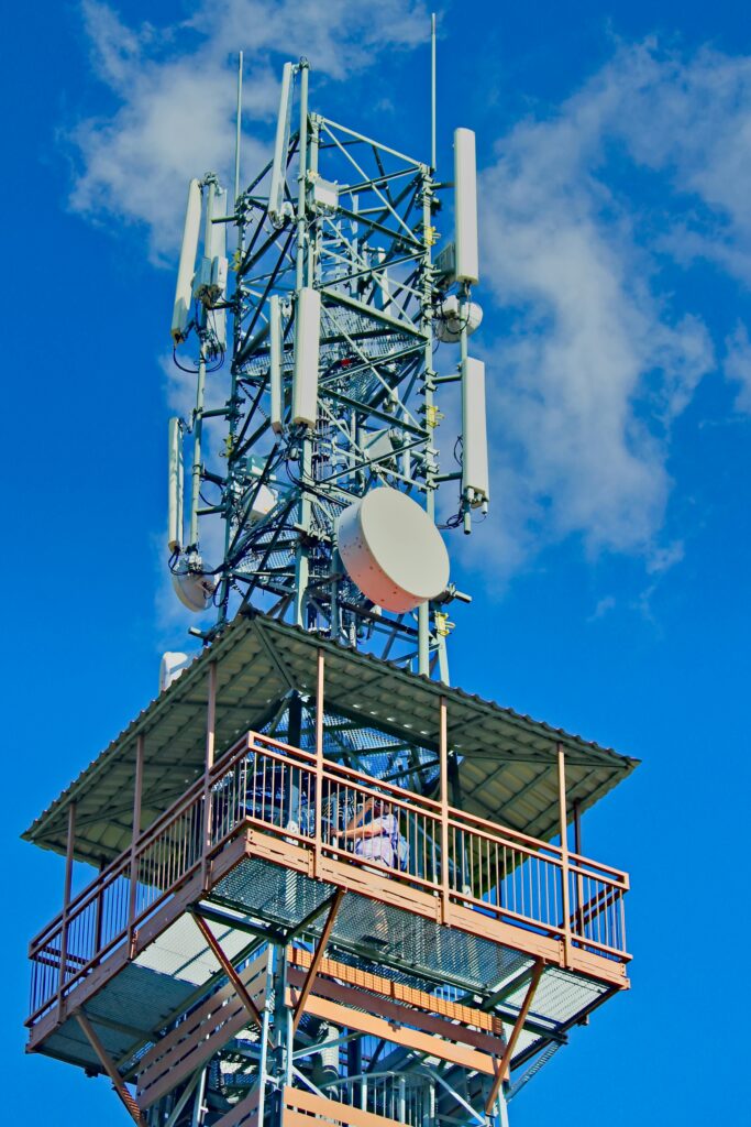 dusan veverkolog burj334zqc4 unsplash